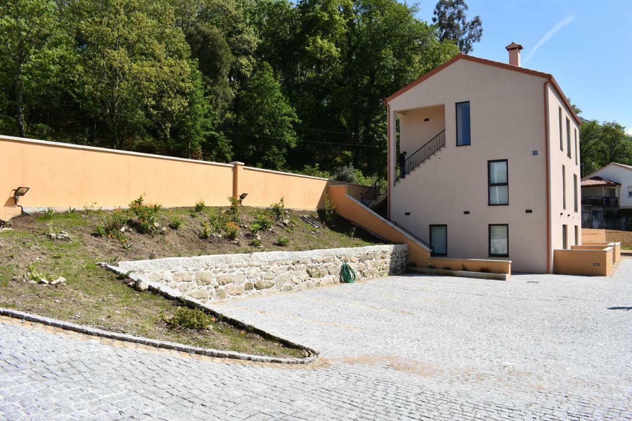 Apartamentos Compostela 로비오스 외부 사진