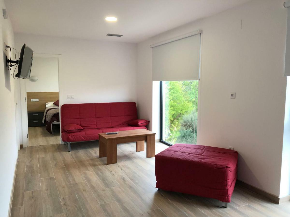 Apartamentos Compostela 로비오스 외부 사진