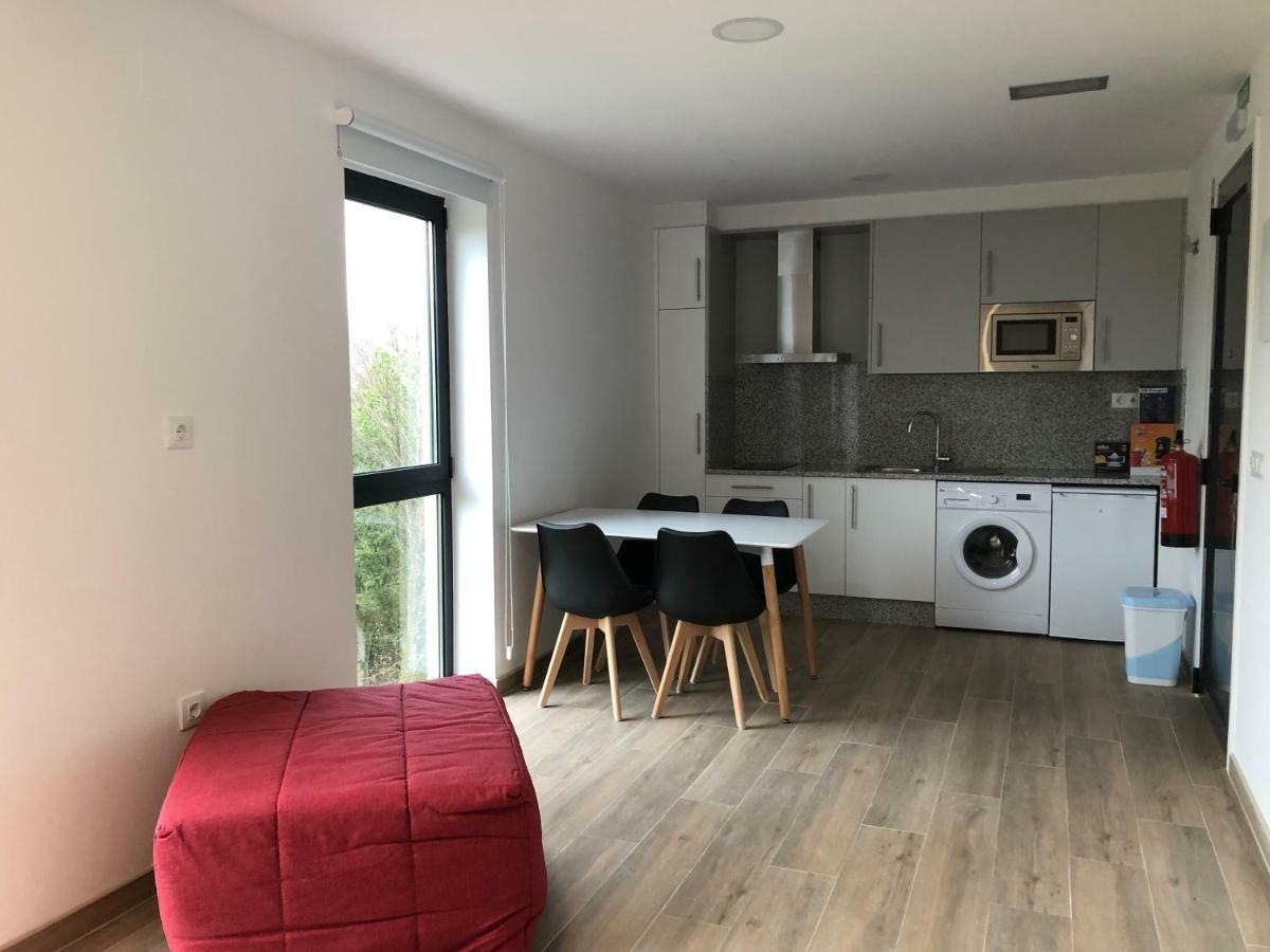 Apartamentos Compostela 로비오스 외부 사진