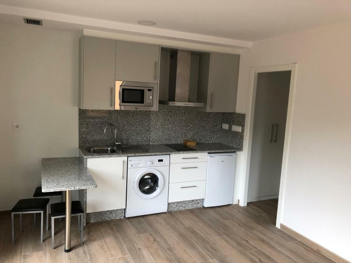 Apartamentos Compostela 로비오스 외부 사진