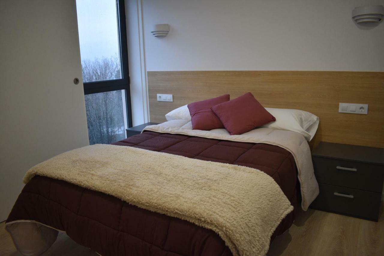 Apartamentos Compostela 로비오스 외부 사진