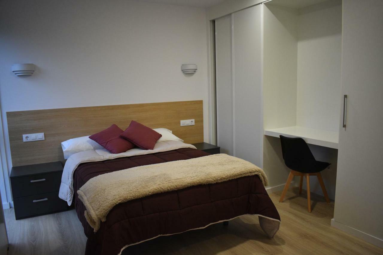 Apartamentos Compostela 로비오스 외부 사진